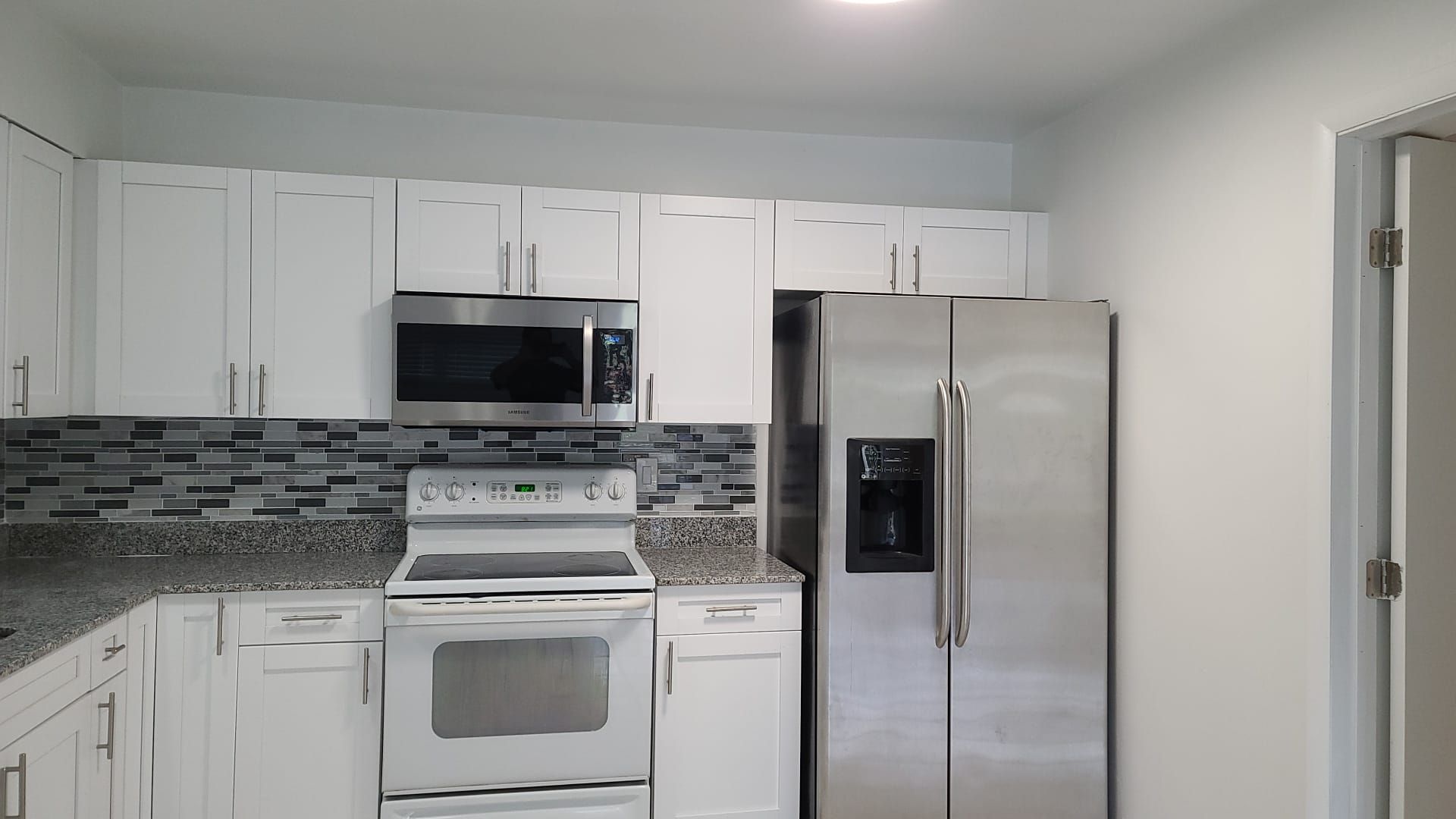 Hallandale Apartment: 718-720 SW 7 ST