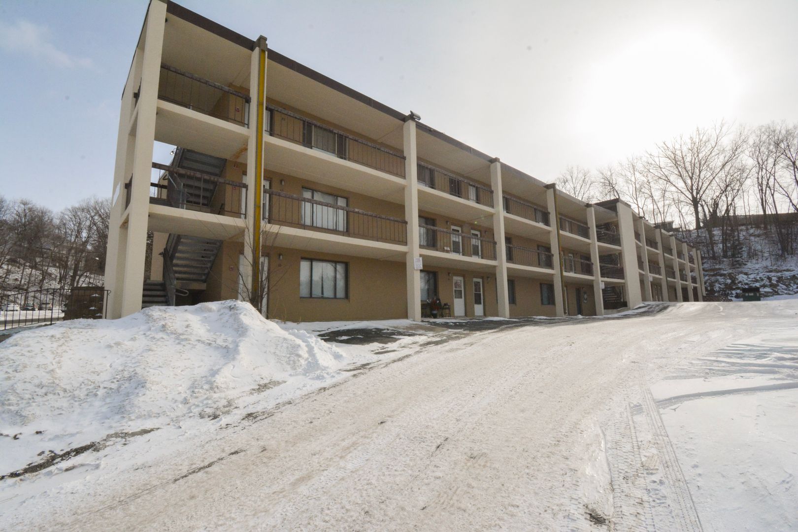 Rochester Apartment: 540 Northern Hills Dr NE