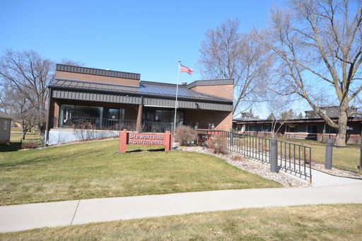 Great 55+ Senior Living Community in Stewartville!