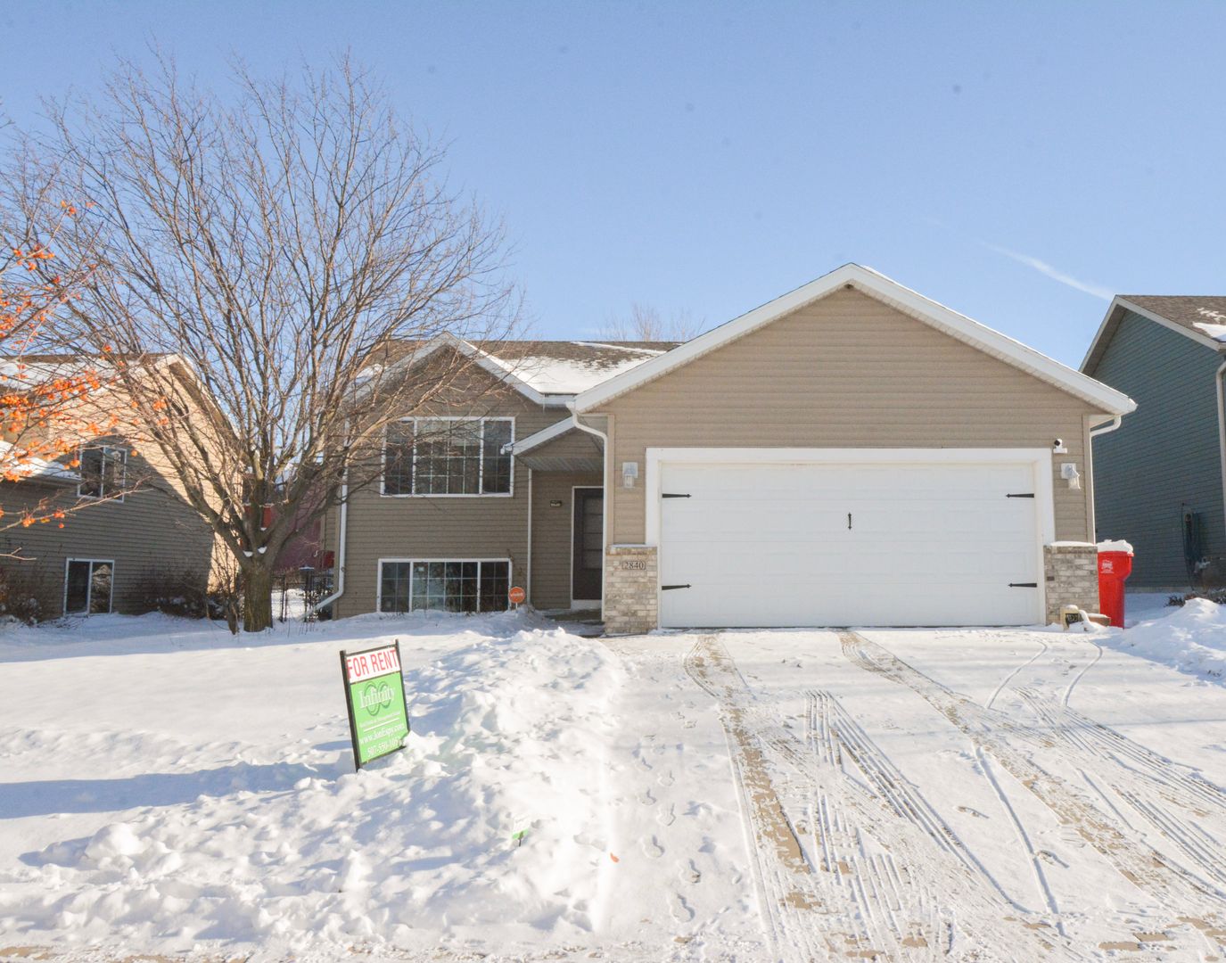 Rochester House: 2840 Monroe Dr NW