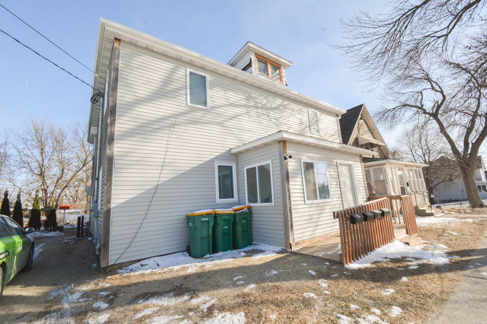 Albert Lea Apartment: 127 Elizabeth Ave