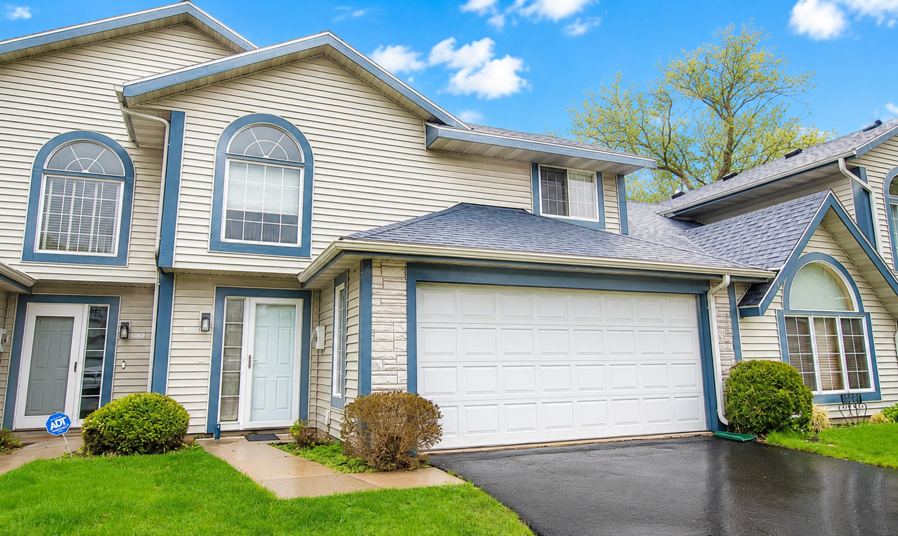 Rochester House: 2607 Tuxedo Ln NW