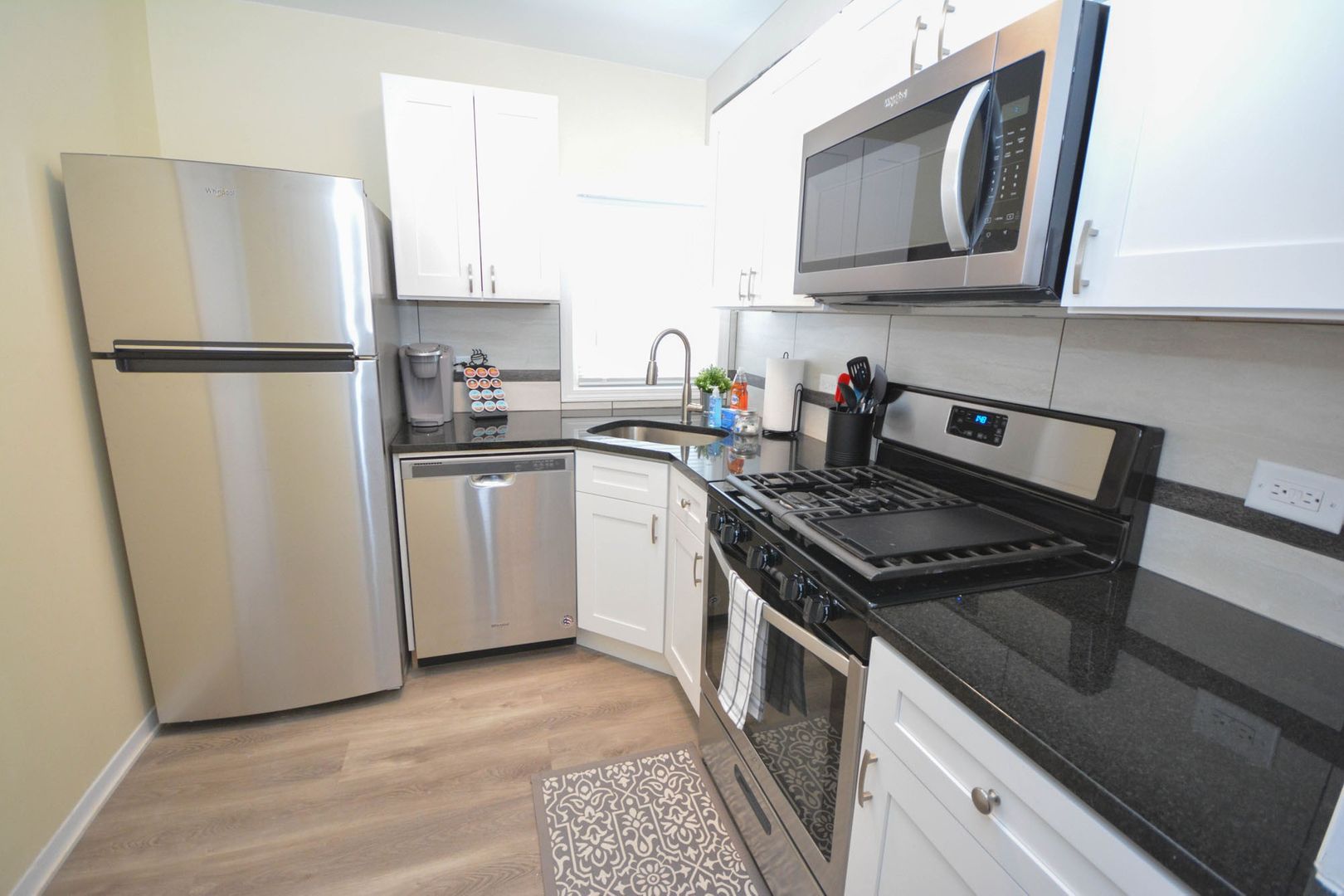 857 W Center St 2, Rochester, MN 55901