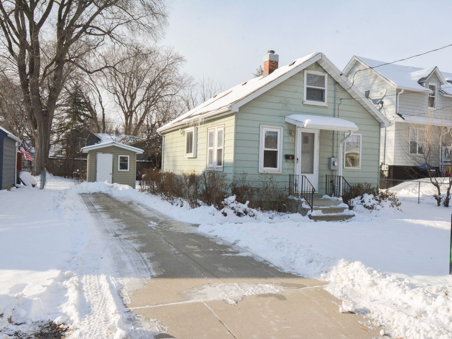 Rochester House: 1107 5th Ave NW