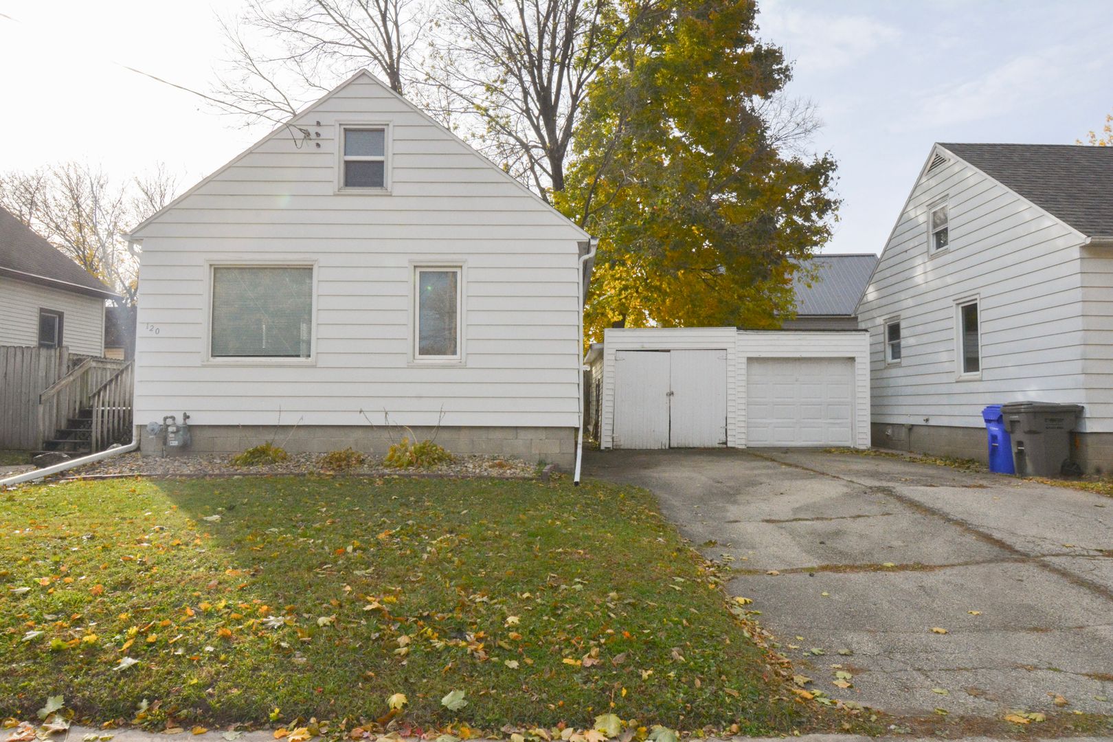 Rochester House: 120 11th St NW