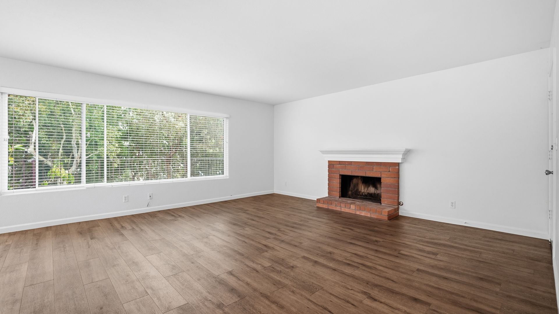 Dana Point Apartment: 33356 Cheltam Way