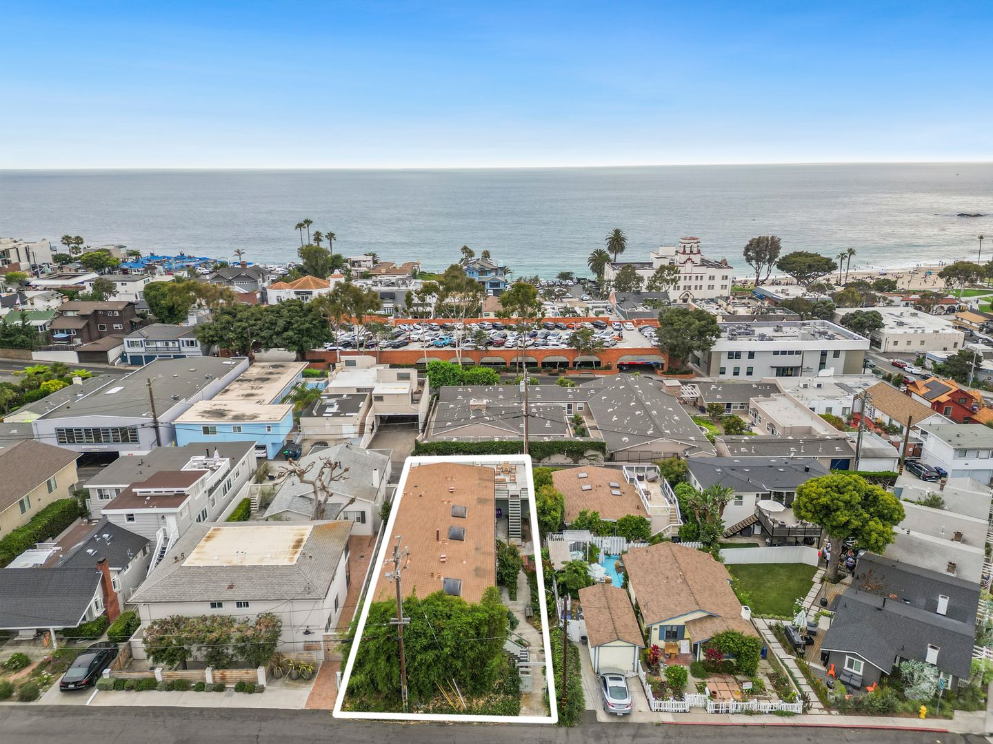 Laguna Beach Apartment: 525 Catalina