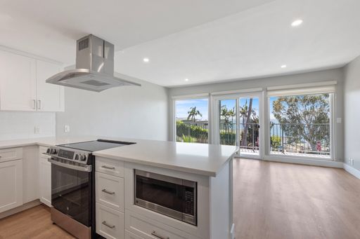Stunning Ocean view 1 Bedroom in Laguna Beach!