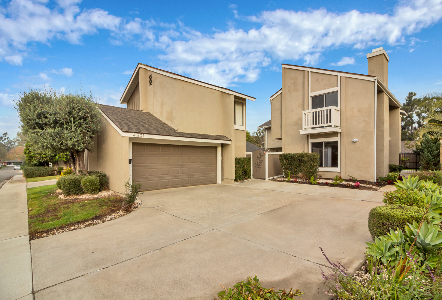 Irvine House: 4501 Pinyon Tree Lane