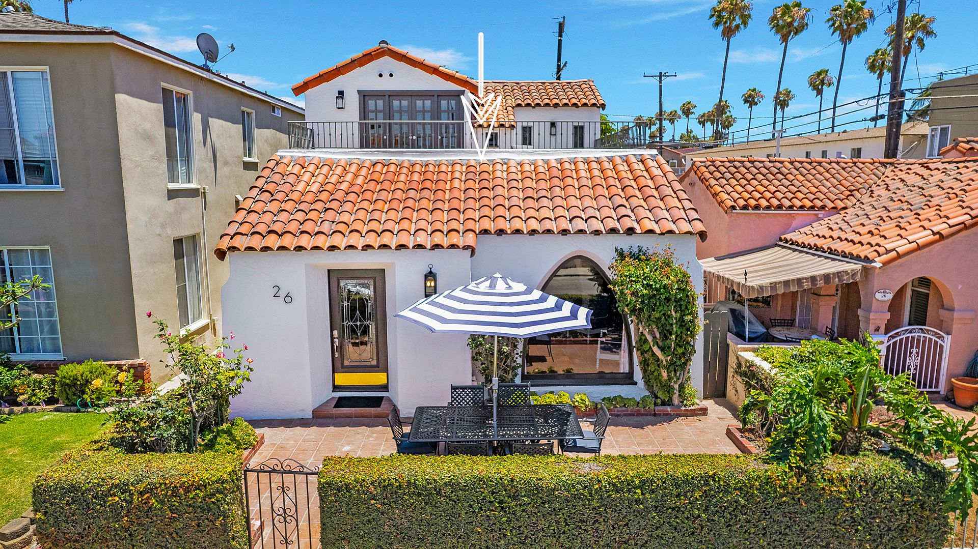 Long Beach House: 26 La Verne Avenue