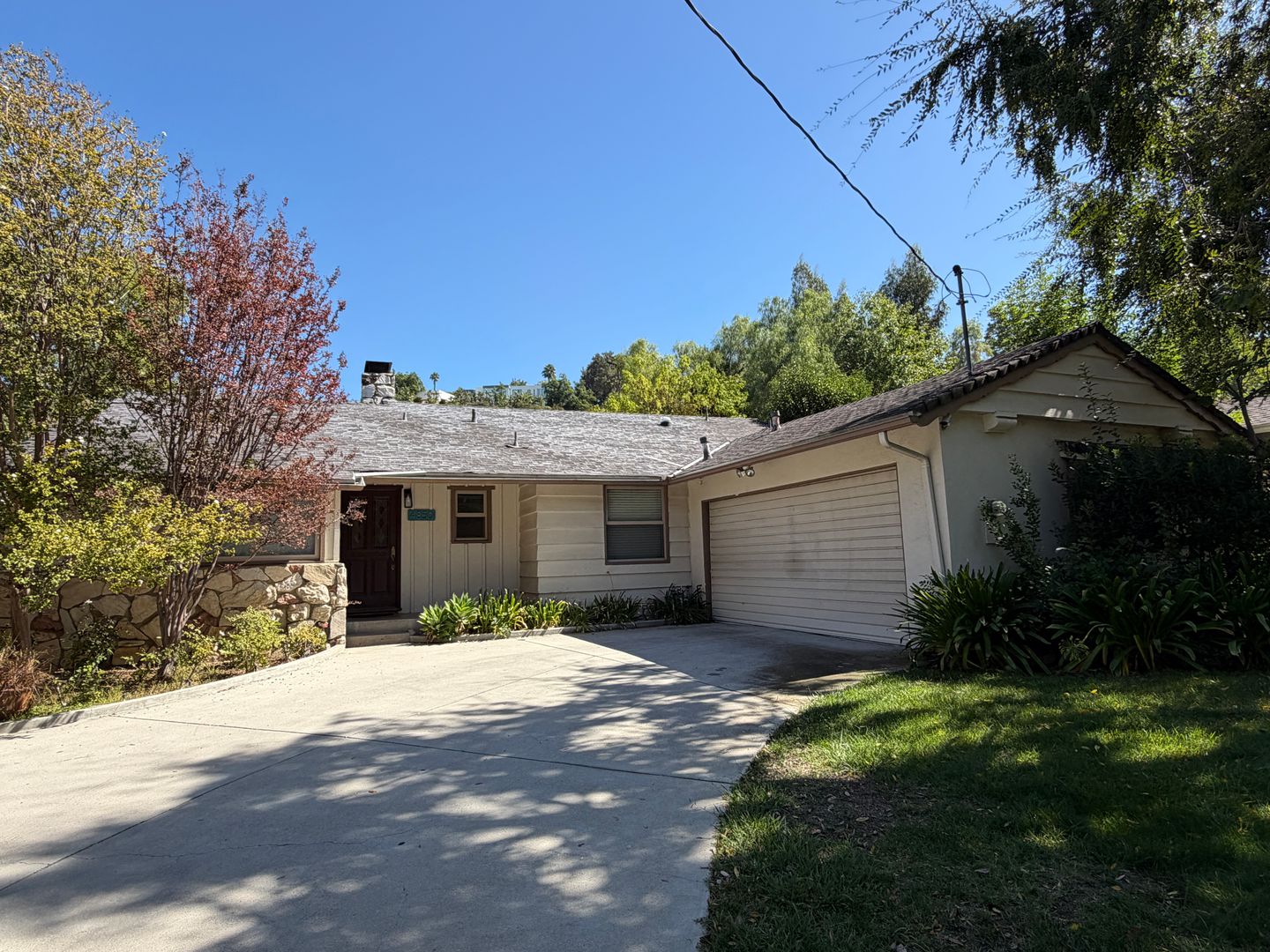 Woodland Hills House: 4850 Excelente Dr.