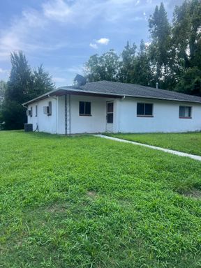 2700-A Maple Street - Hopewell