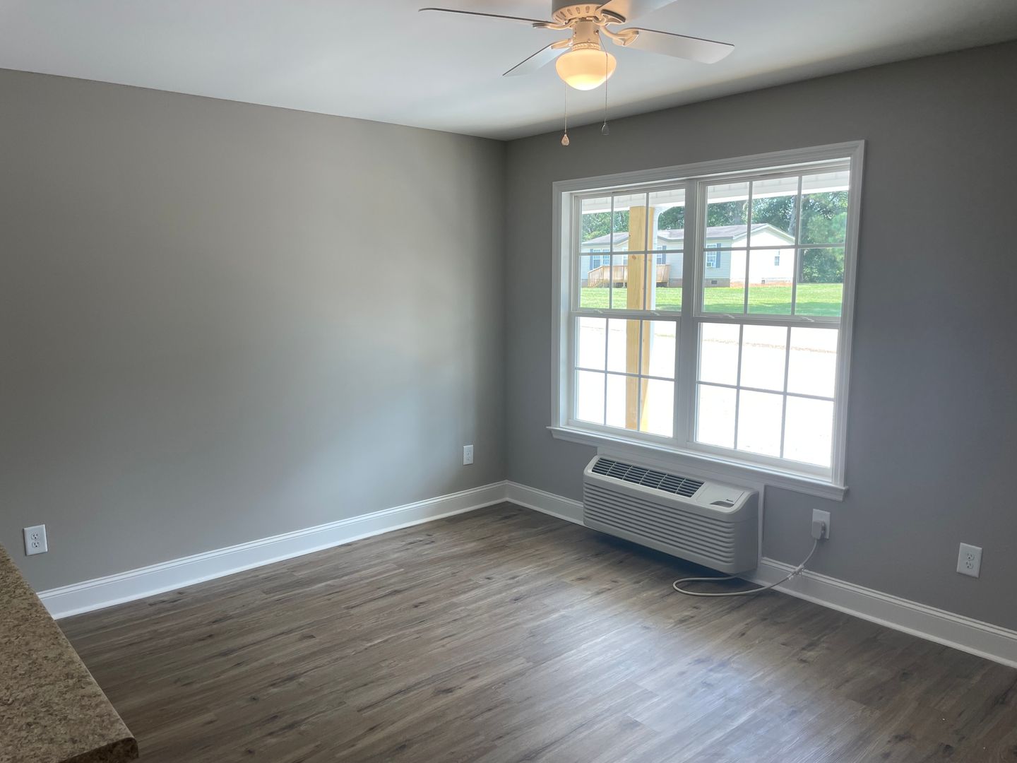 Rogersville Apartment: Tipton Rd