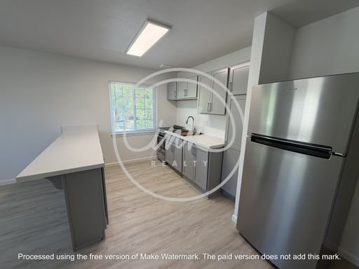 Newly Renovated 1 Bedroom Unit