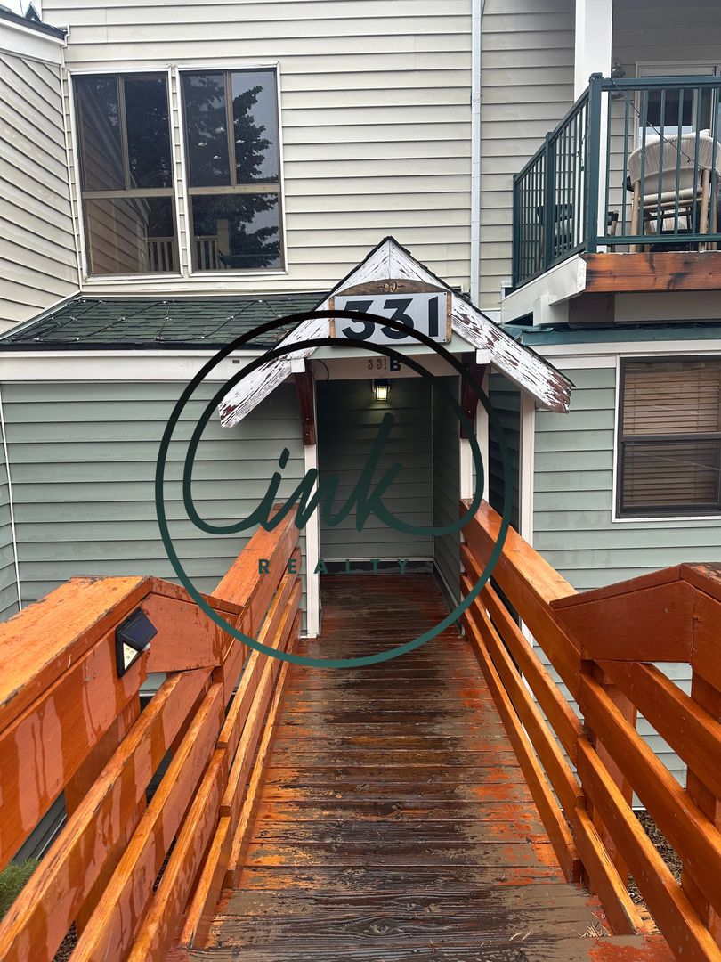 Stateline Apartment: 331 Tramway Dr #14