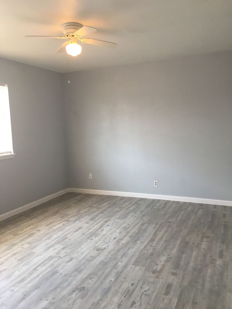 Symphony Apartments 5 of 12