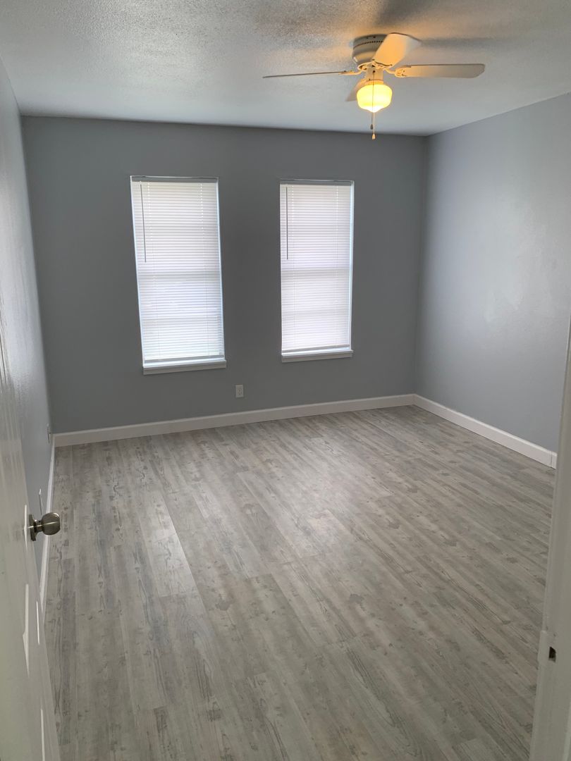 Symphony Apartments 4 of 12