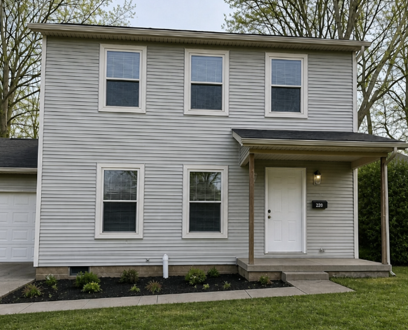Springfield House: 220 S Yellow Springs St