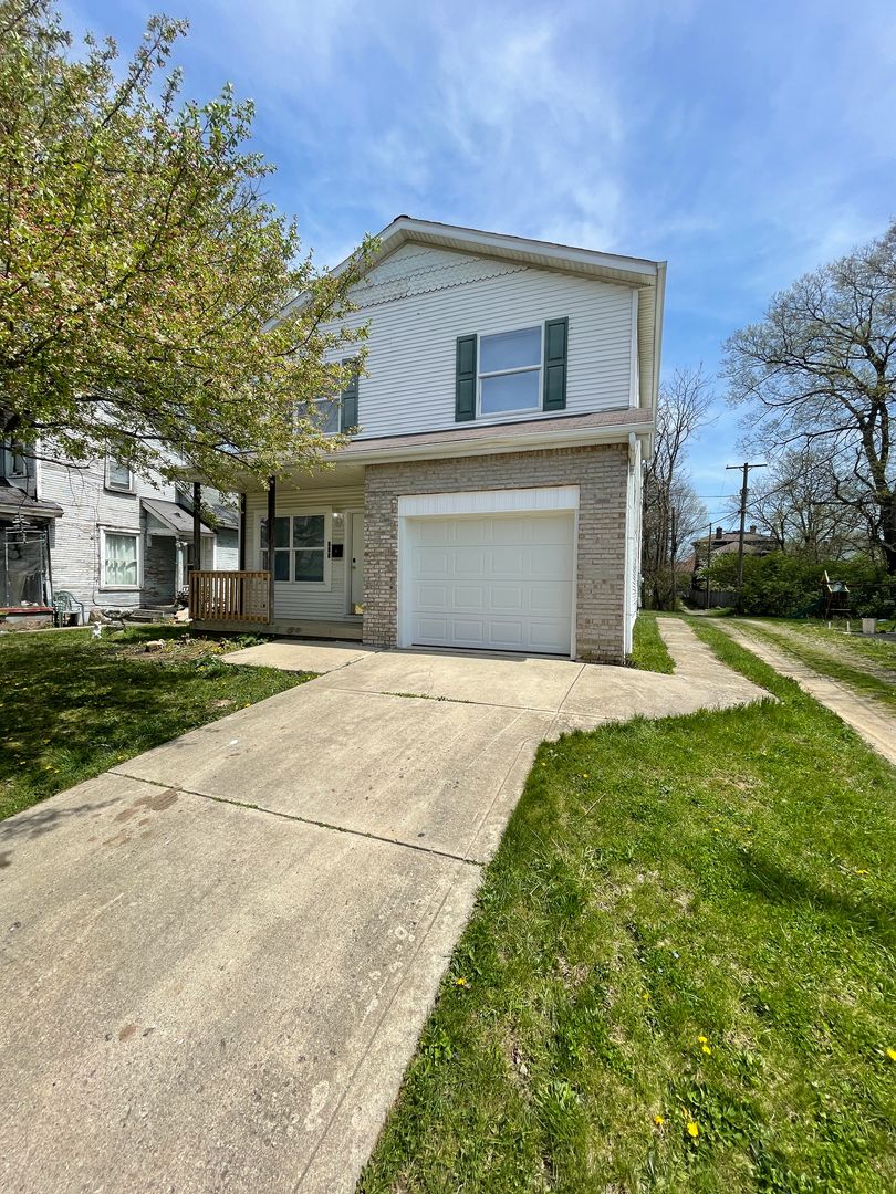 Springfield House: 322 Franklin St