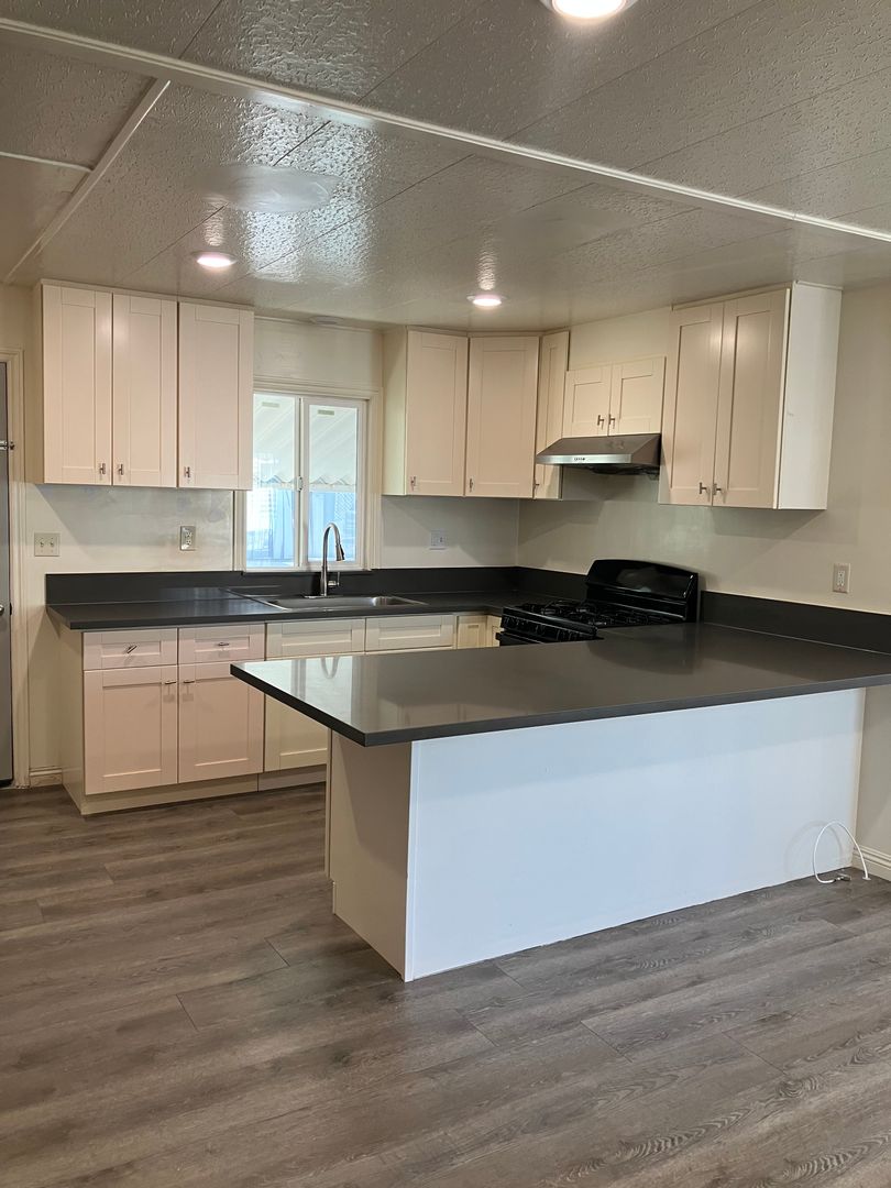 Yucaipa Apartment: 12380 4th St