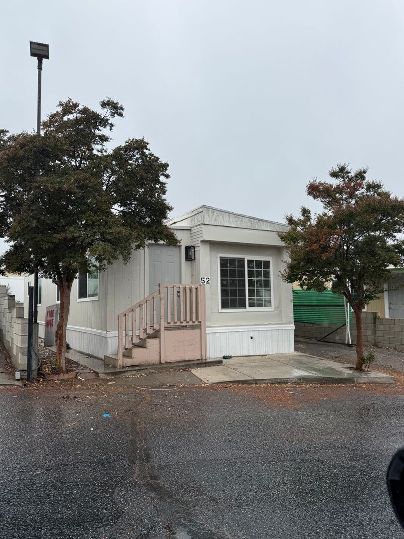 Yucaipa Apartment: 12380 4th St