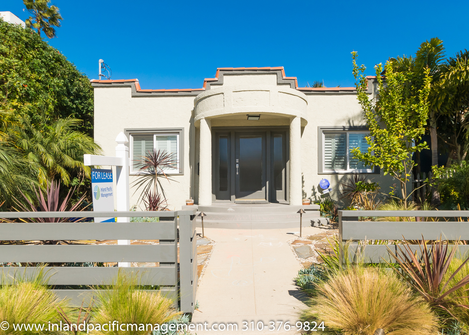 Redondo Beach House: 745 Avenue C