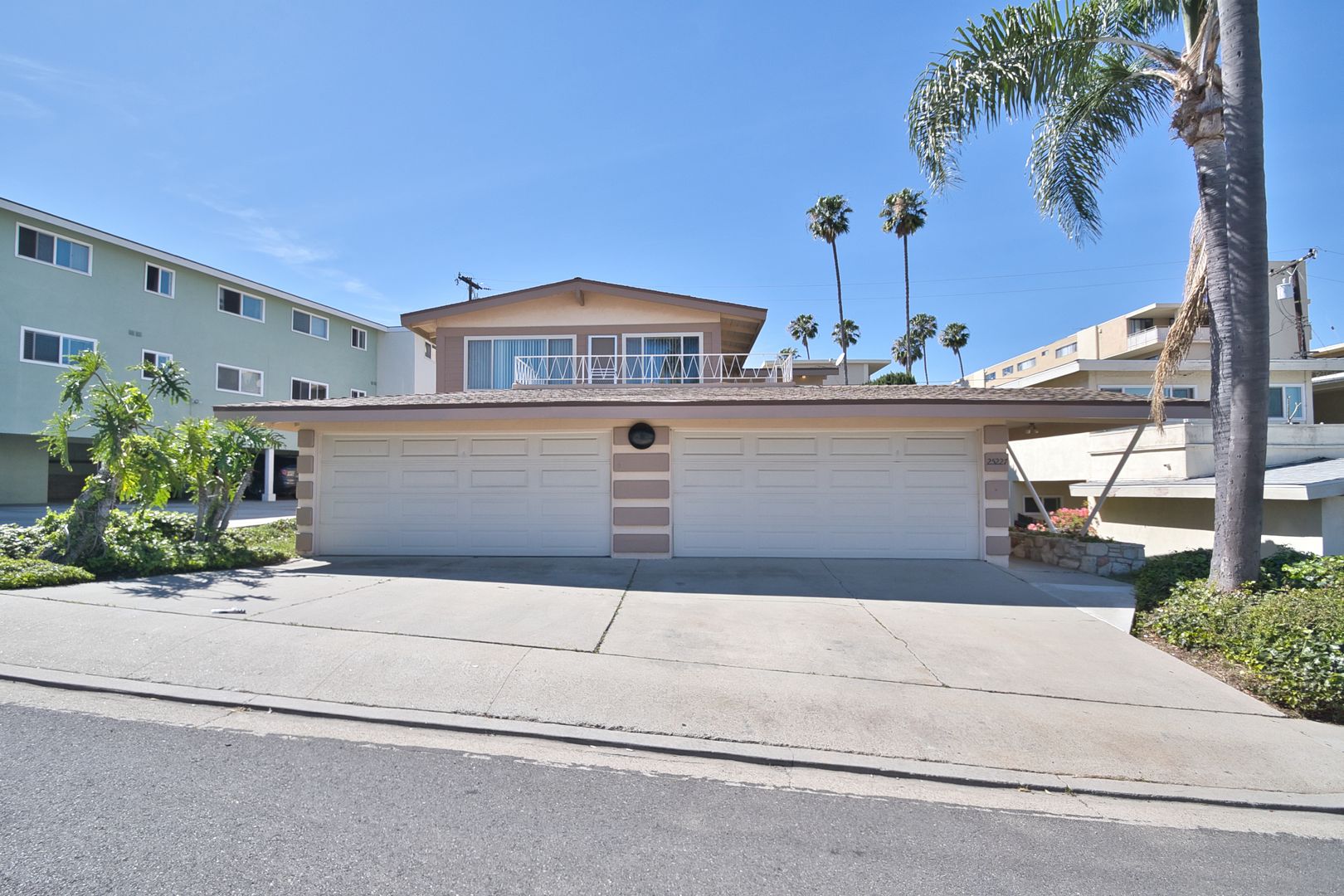Torrance Apartment: 25227 Loytan St