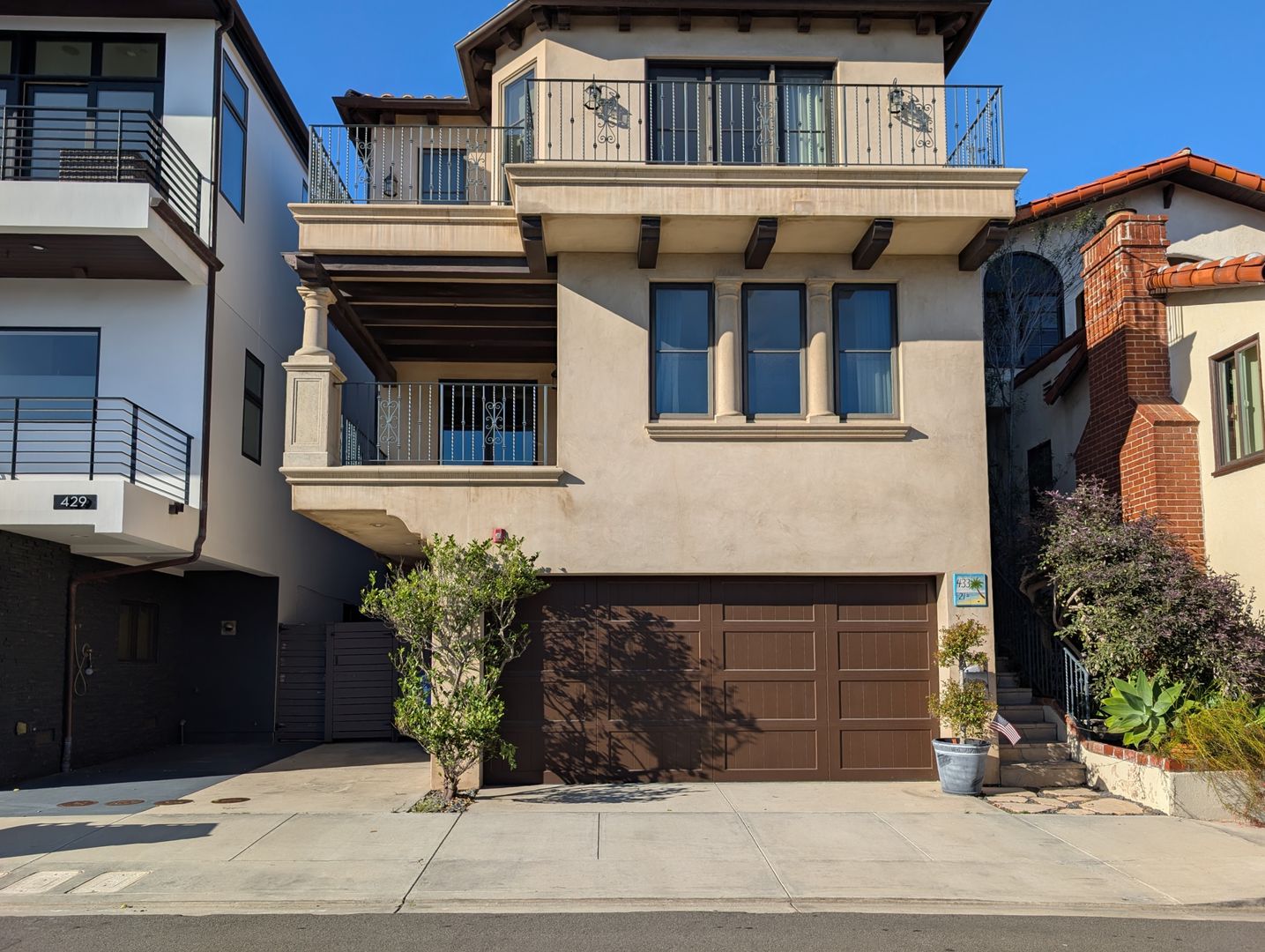 Manhattan Beach House: 433 21st Street