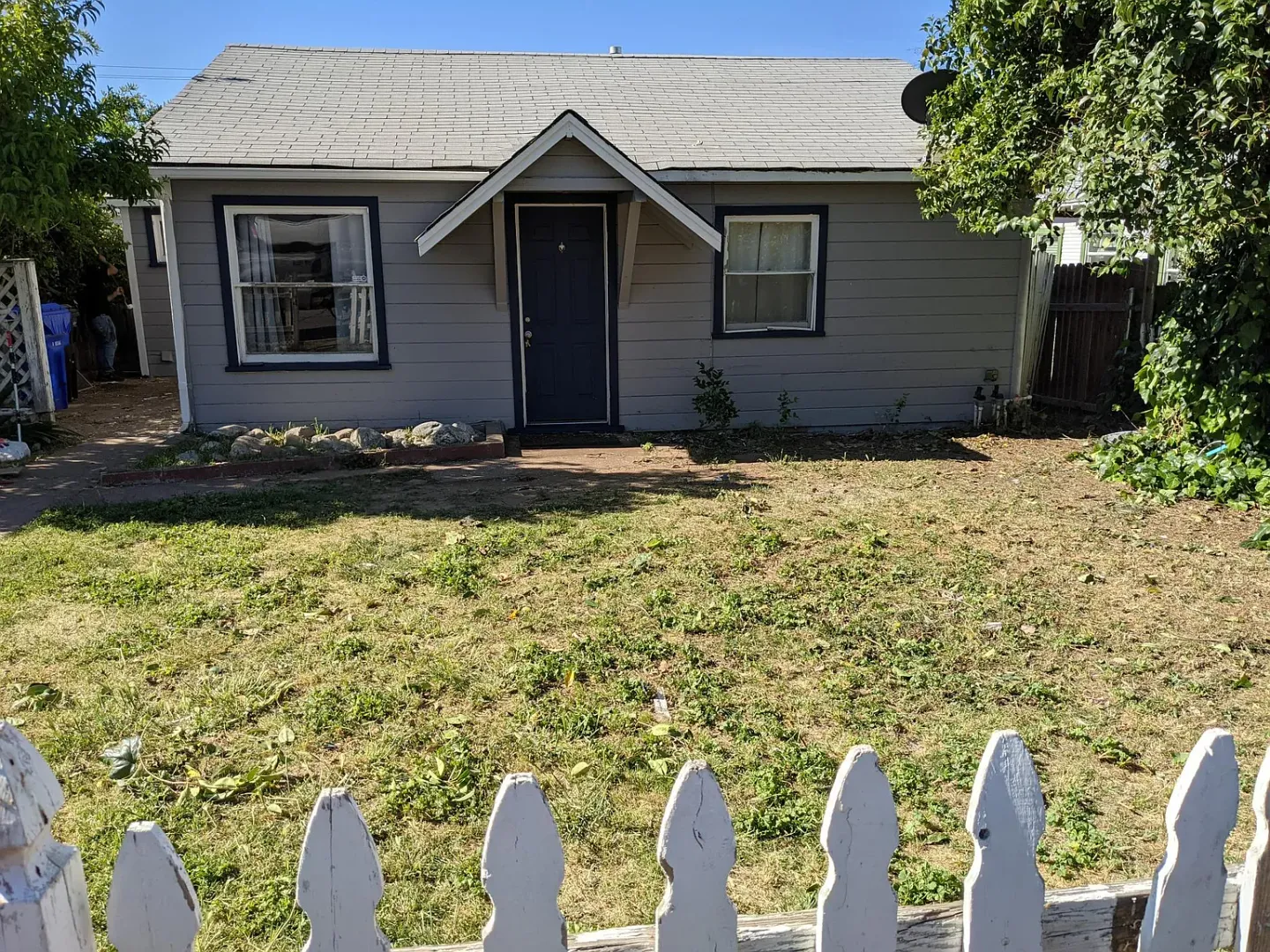 Yucaipa House: 35175 Acacia Ave