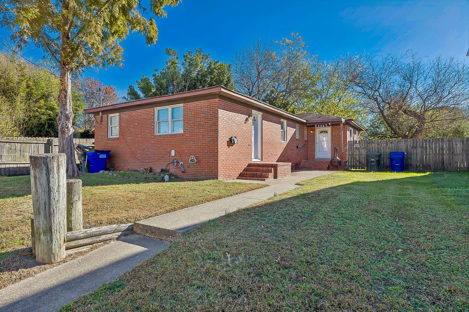 Norfolk Apartment: 9466 Phillip Ave