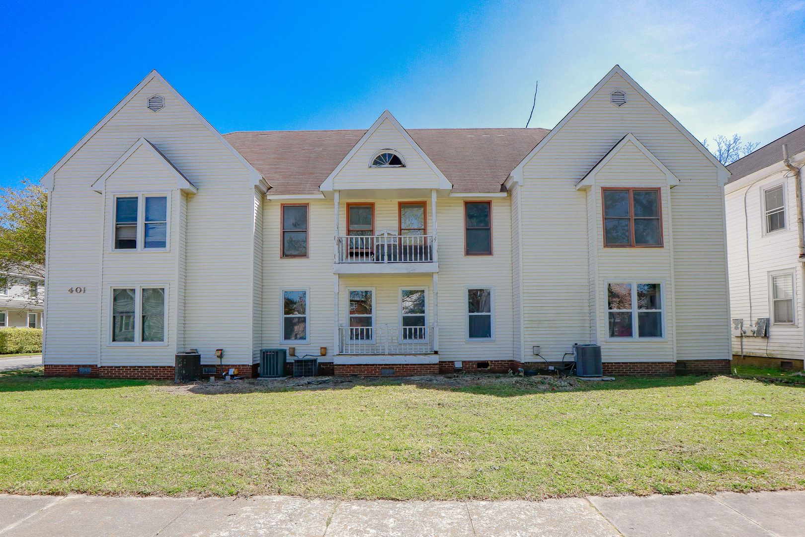 Portsmouth Apartment: 401 Maryland Avenue