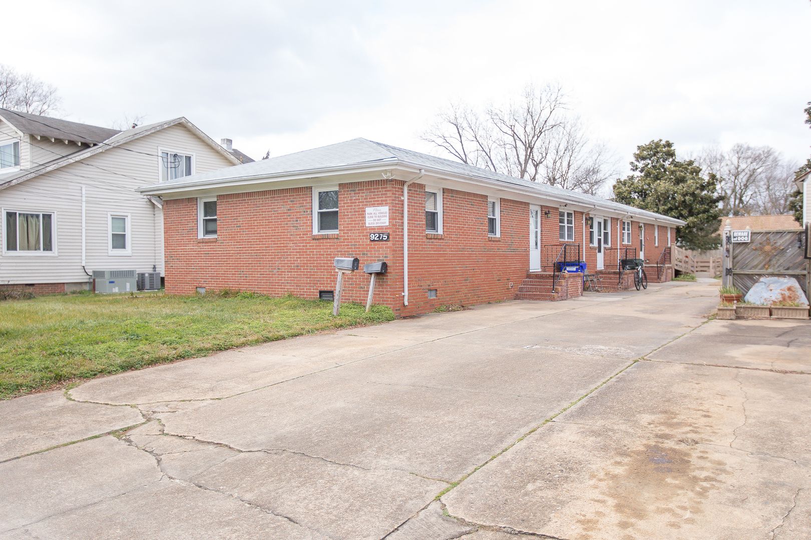 Norfolk Apartment: 9275 Hickory Street