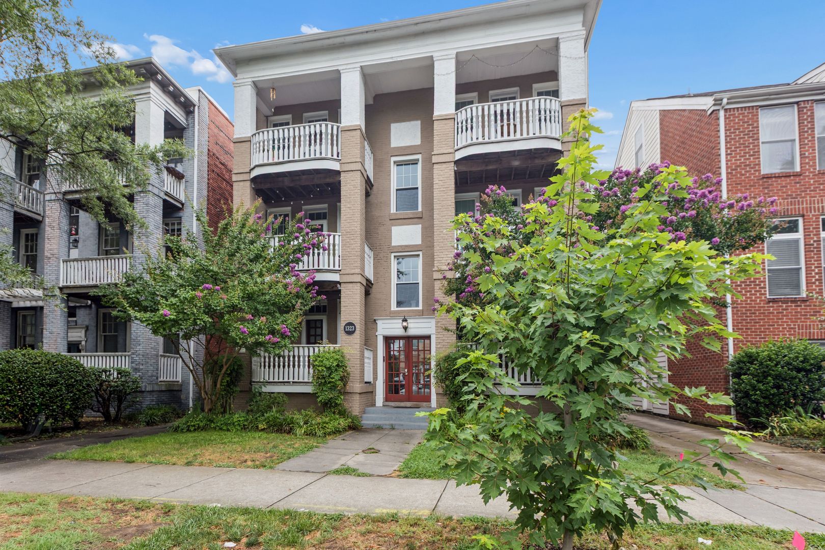 Norfolk House: 1323 Colonial Avenue, Unit 3