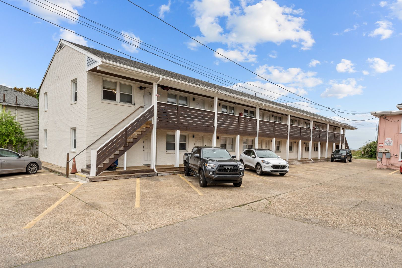 Norfolk Apartment: 1416 E. Ocean View Avenue