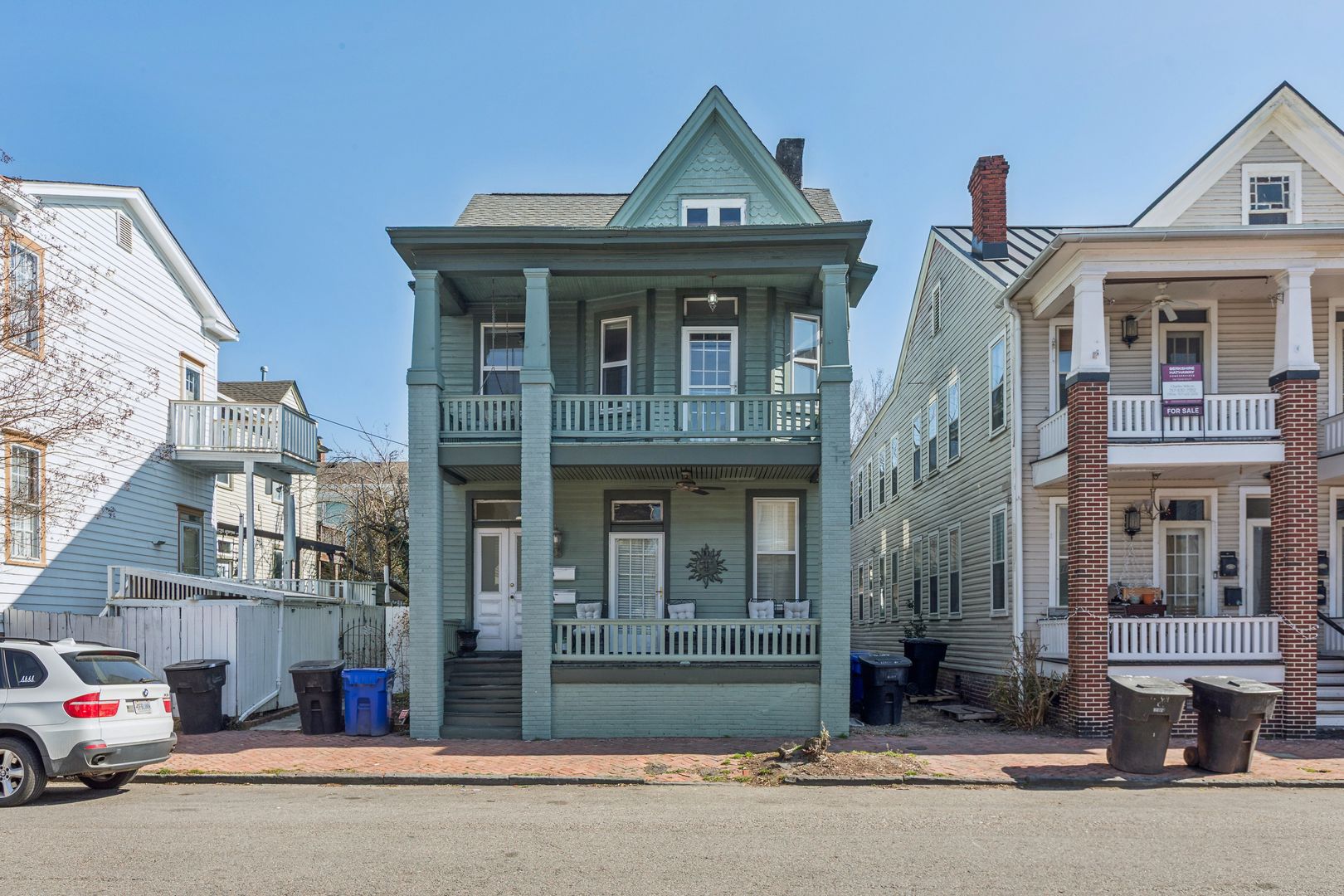 Portsmouth House: 437 Dinwiddie Street, Unit B