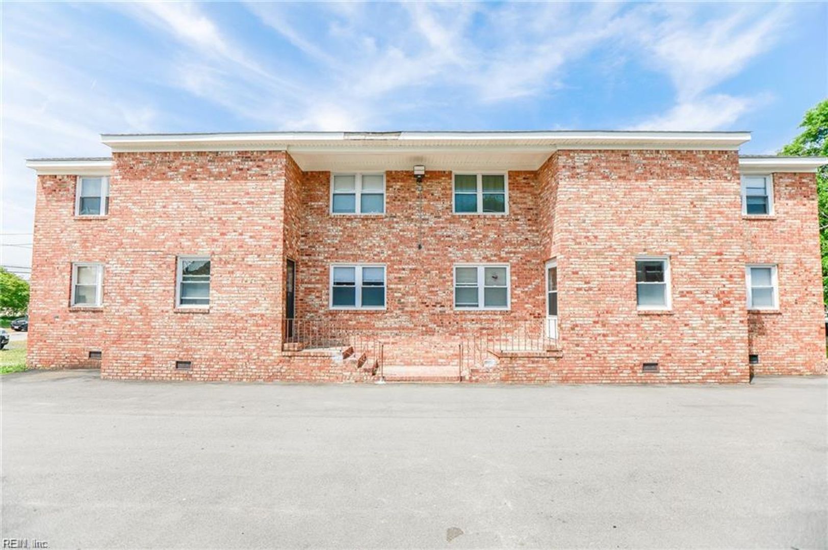 Norfolk Apartment: 1314-1318 Little Bay Ave.