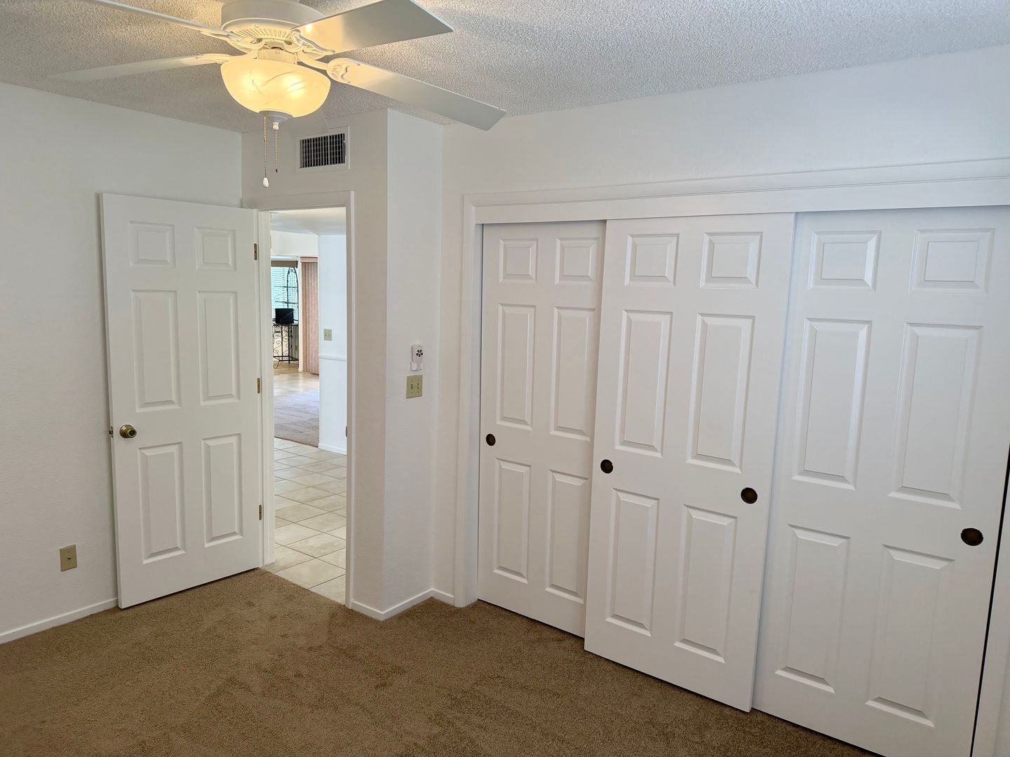 Henderson House: 1923 Magnolia Drive