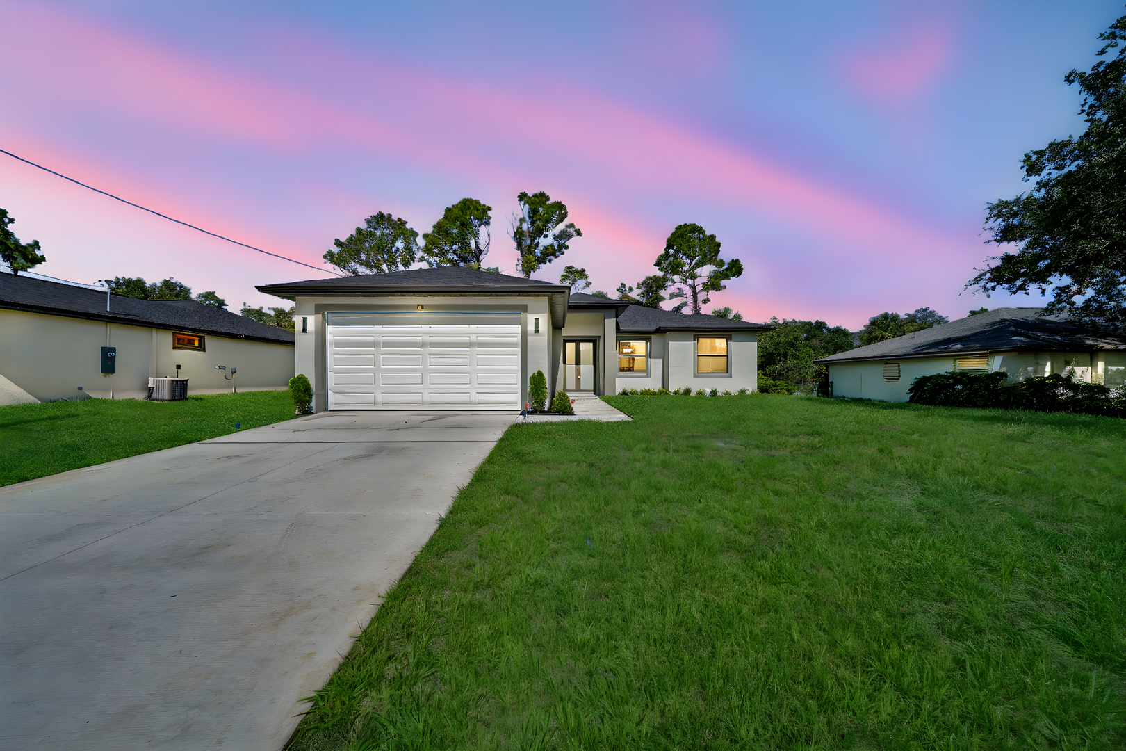 Port Charlotte House: 73 FLAMINGO BOULEVARD