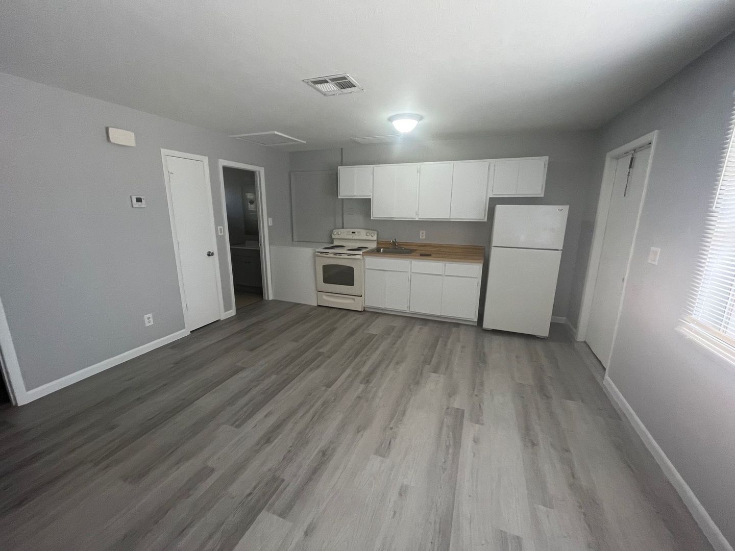 Cape Coral Apartment: 15 SE 24th Ave Unit #F