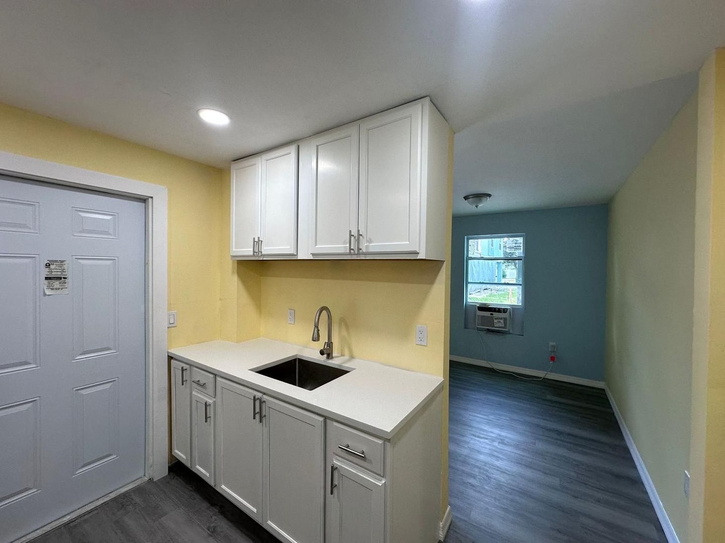 FORT MYERS BEACH Apartment: 128 EUCALYPTUS CT Unit C