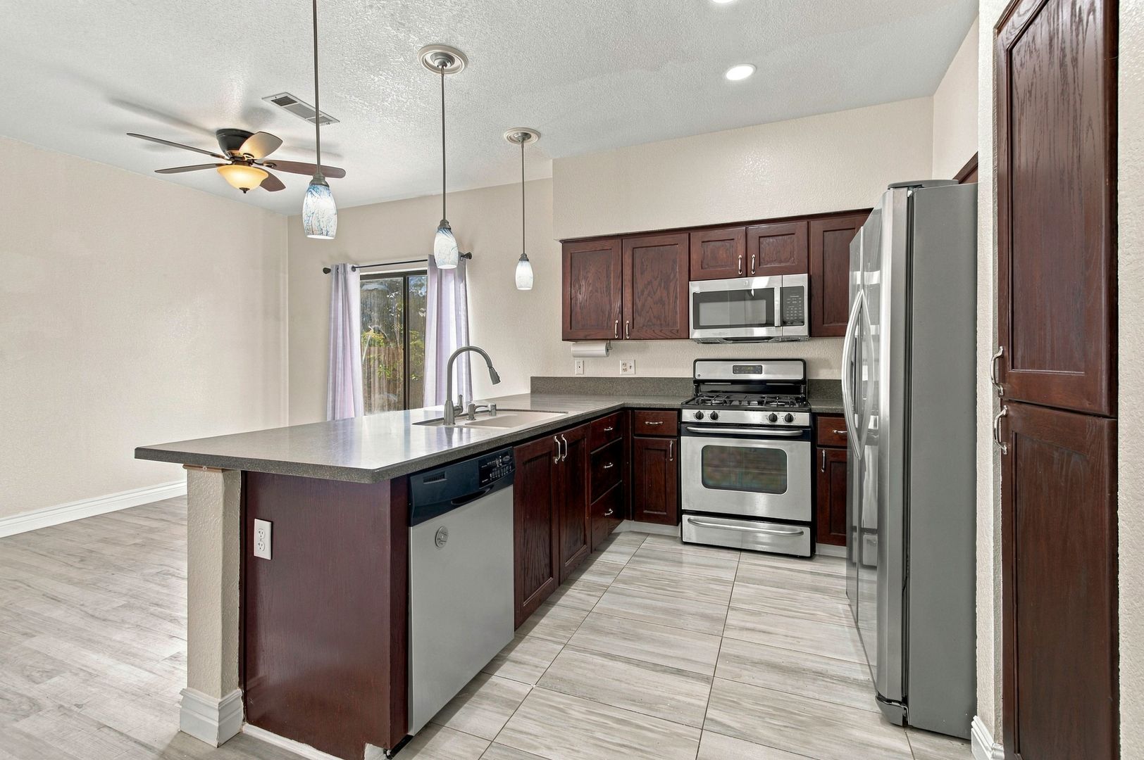 Las Vegas House: 2304 Chatfield Dr