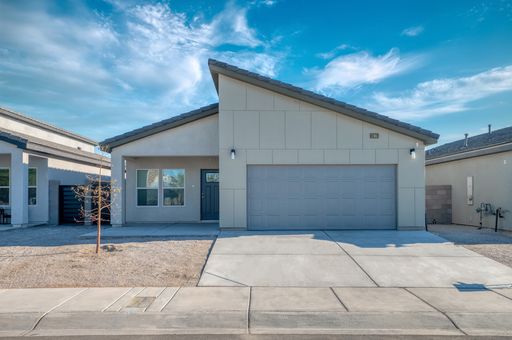 *NO HOA* NO CARPET* MOVE-IN READY 3-BEDROOM SINGLE STORY HOME! – photo 1