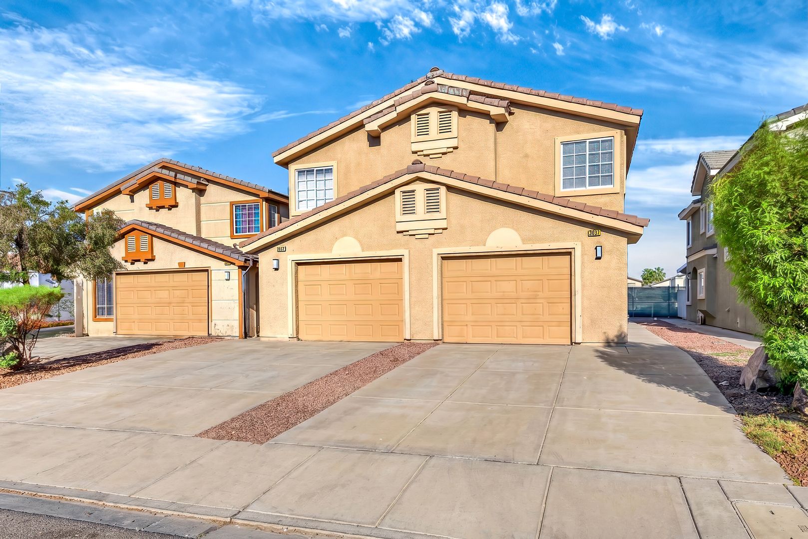 Las Vegas Townhome: 3037 Aloha Ave