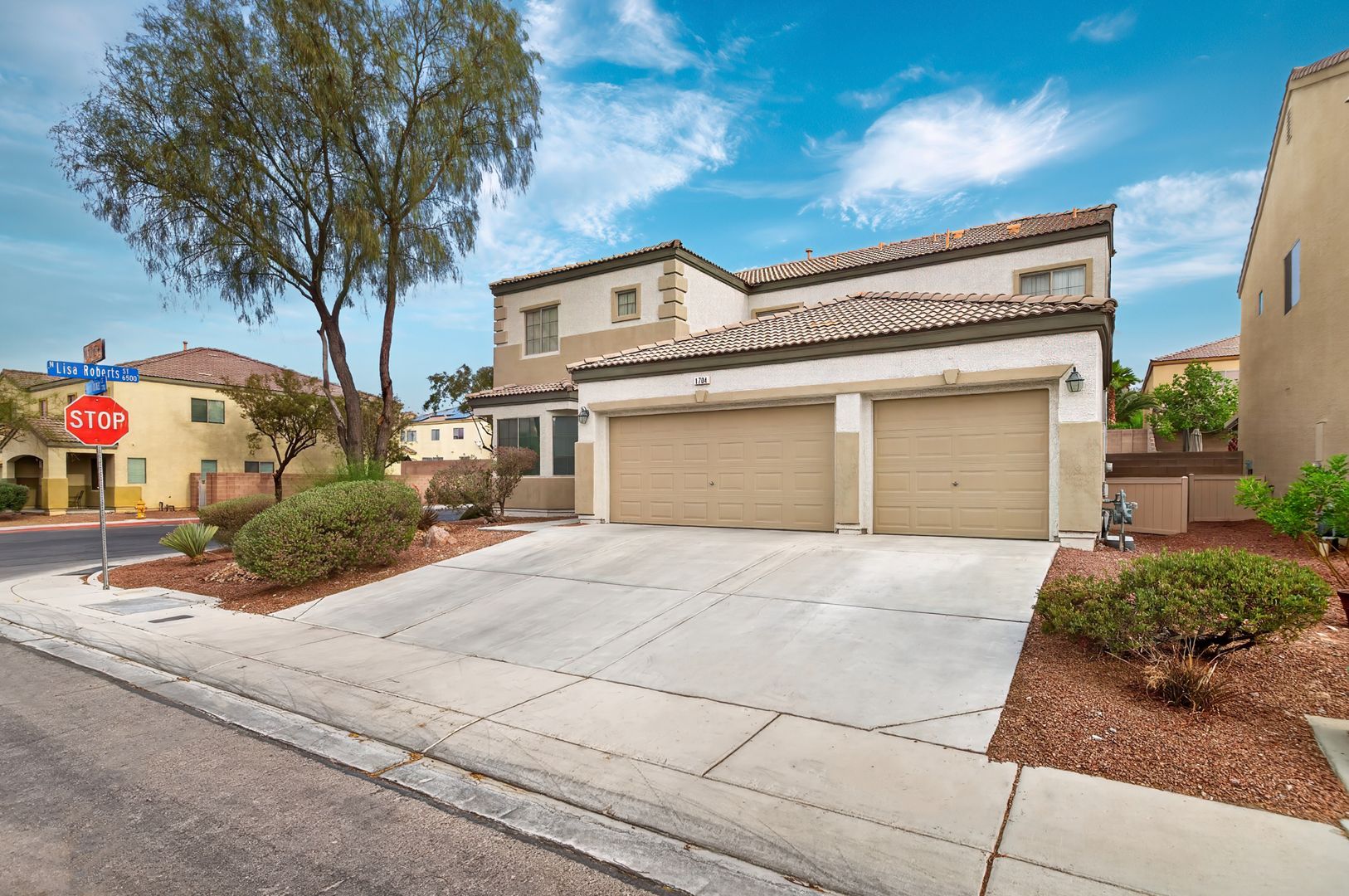 North Las Vegas House: 1704 Patrick Thomas Ct