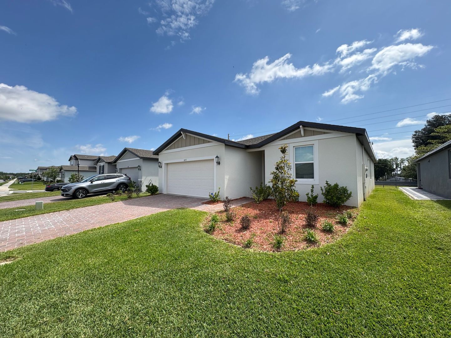 St Cloud House: 4651 Sidesaddle Trl