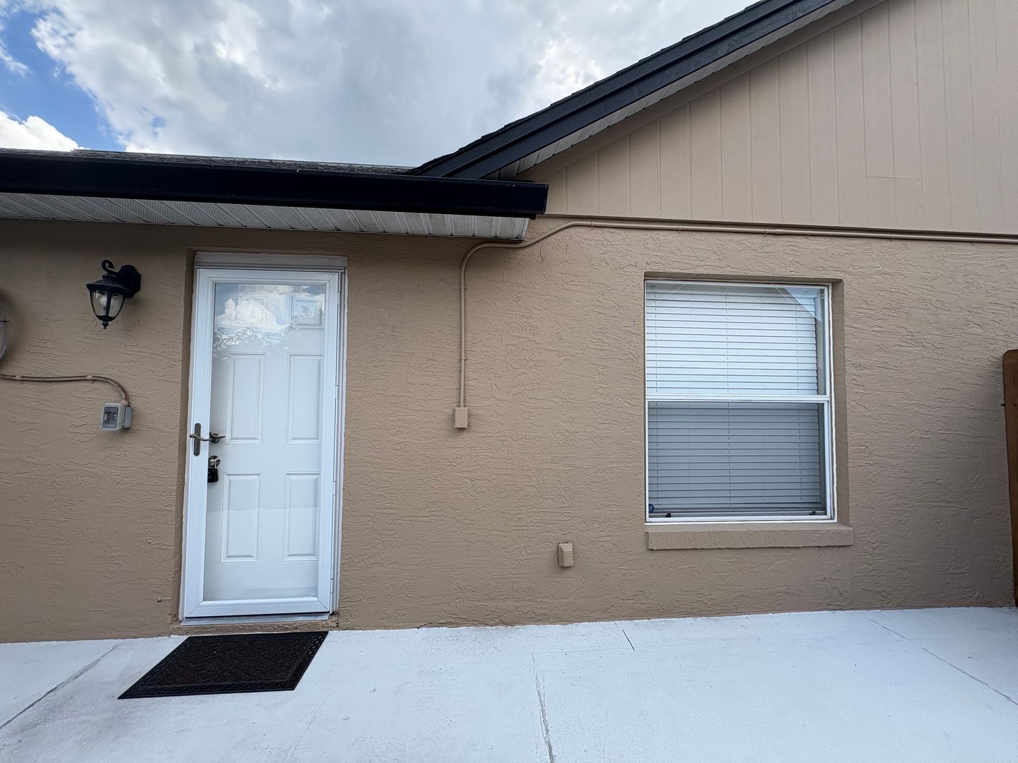 Casselberry House: 268 Frances Ave Unit B