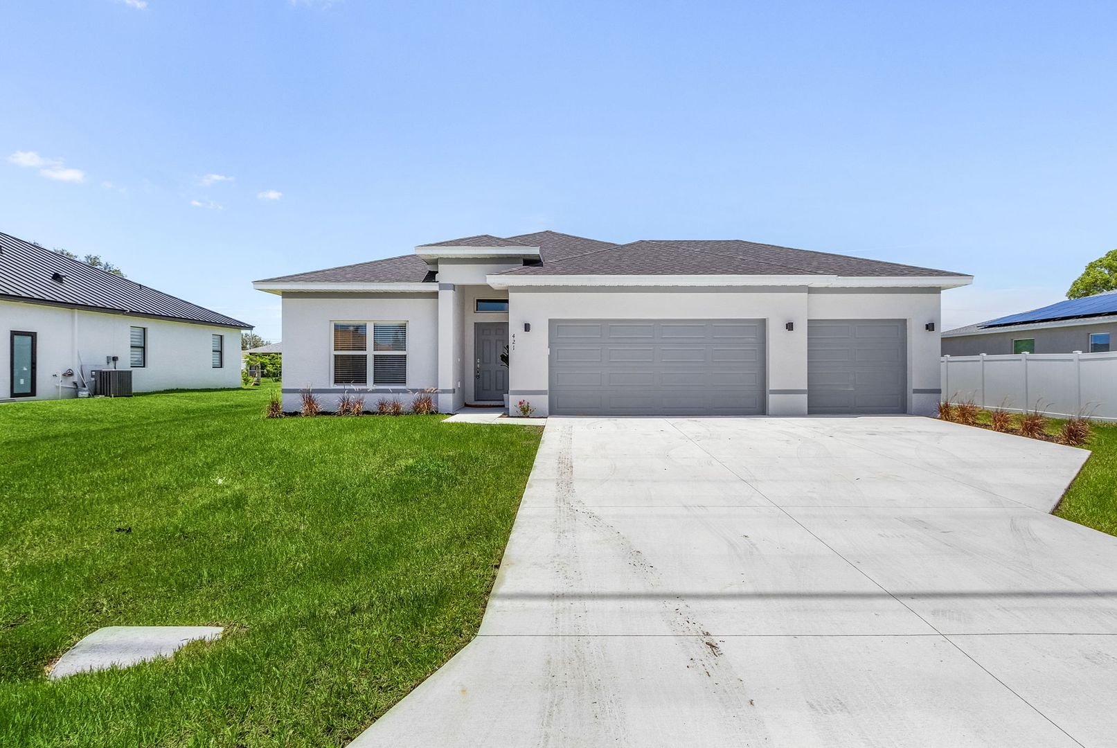 Cape Coral House: 222 NW 4th Terrace