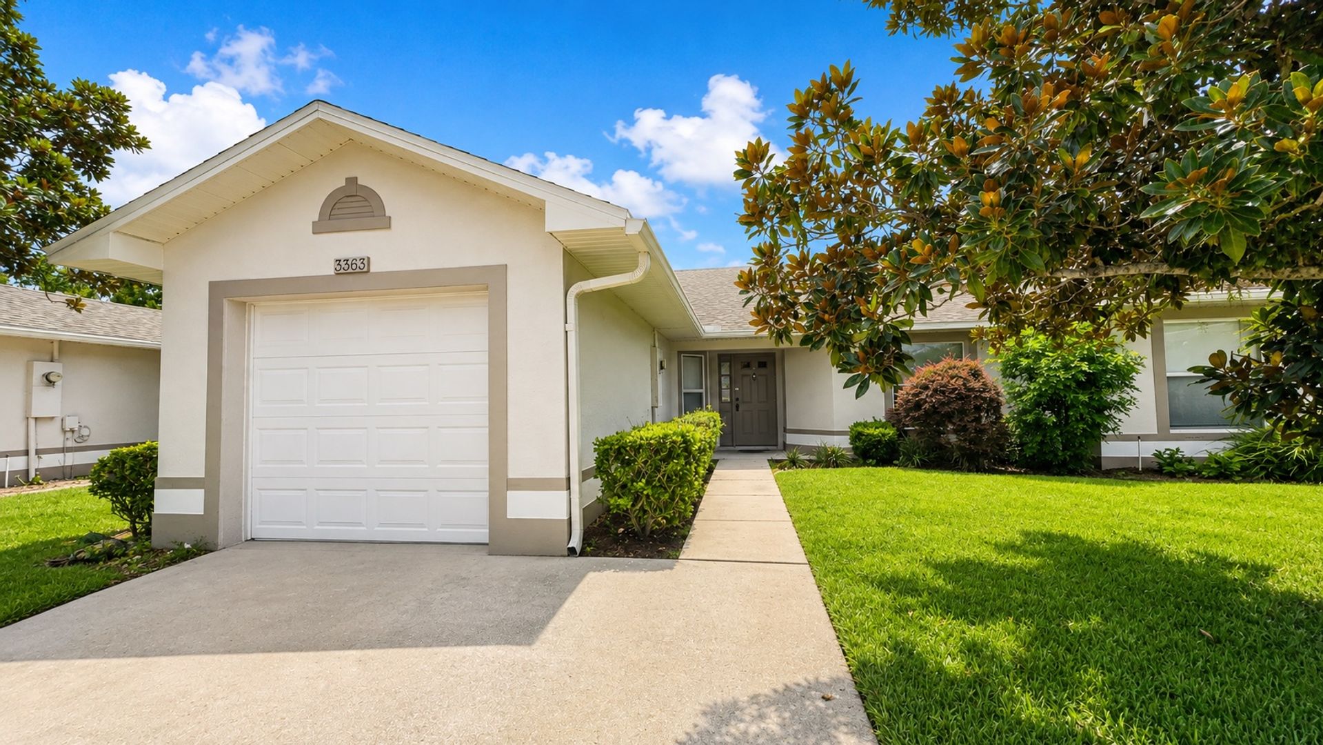 St. Cloud House: 3363 Celena Cir.