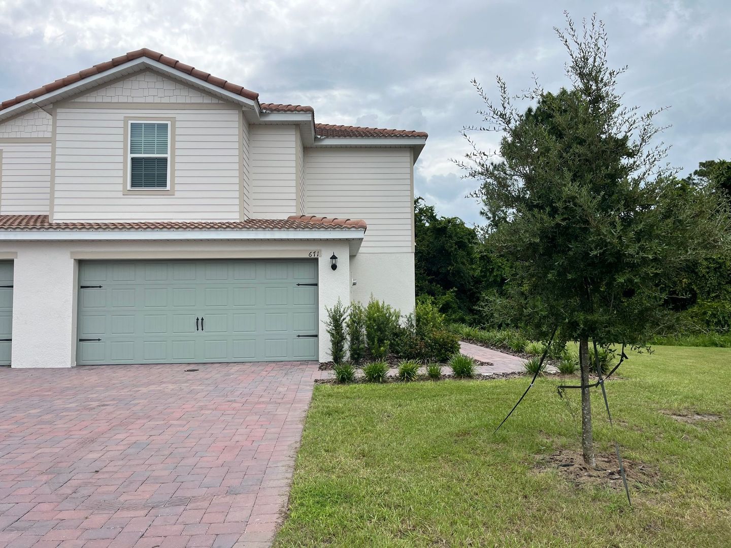 Kissimmee House: 671 Bay Leaf Dr