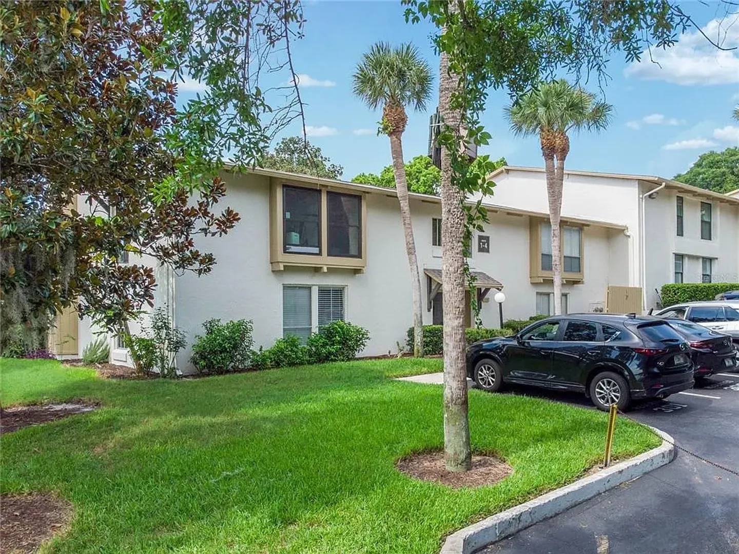Altamonte Springs Condo: 200 Maitland Ave, #11